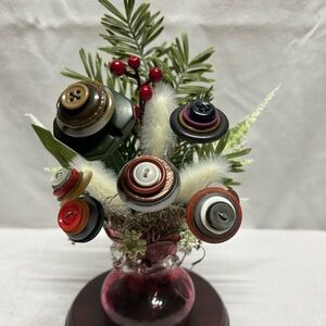 Vtg Button Bouquet in Cranberry PILGRAM Art Glass Vase